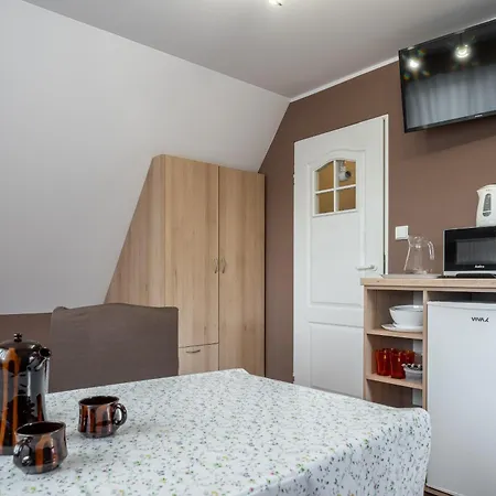 Goscinne Tessa * זקופאנה